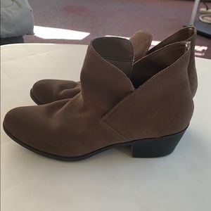 Brown Booties, Perfect to go out, very comfortable